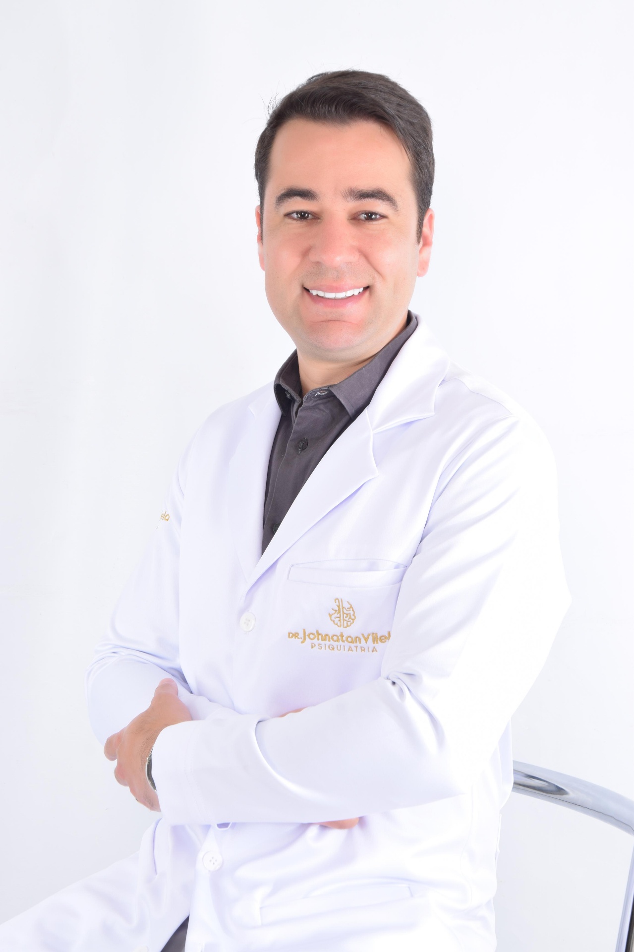 Dr. Johnatan Vilela — Médico Psiquiatra